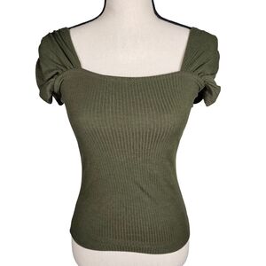 The Roadster Life Co. Ribbed Ruched Sleeve Blouse, Dark Green, Small